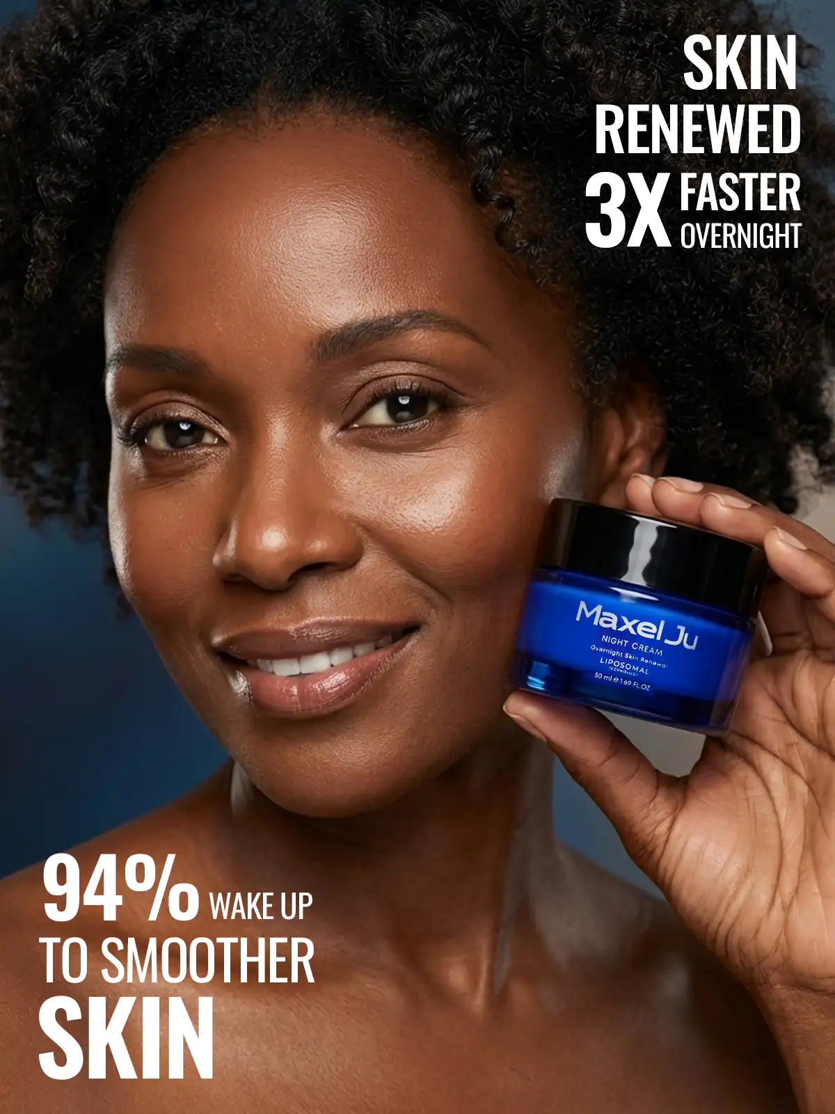 Frau verwendet Maxel JU Night Cream